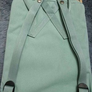 Fjallraven Bags - Fjallraven Kanken Classic Backpack Frost Green Fjallraven Bags - Fjallraven Kanken Classic Backpack Frost Green
